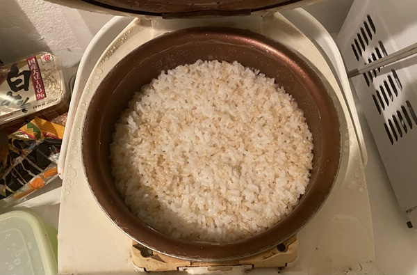 米の炊飯状態（玄米約３割）