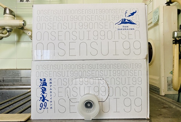 温泉水99箱(11.5L)2